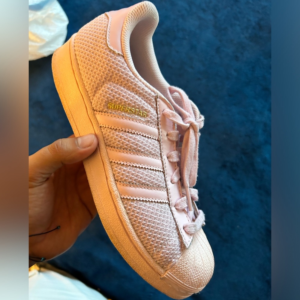 Adidas superstar sneaker
